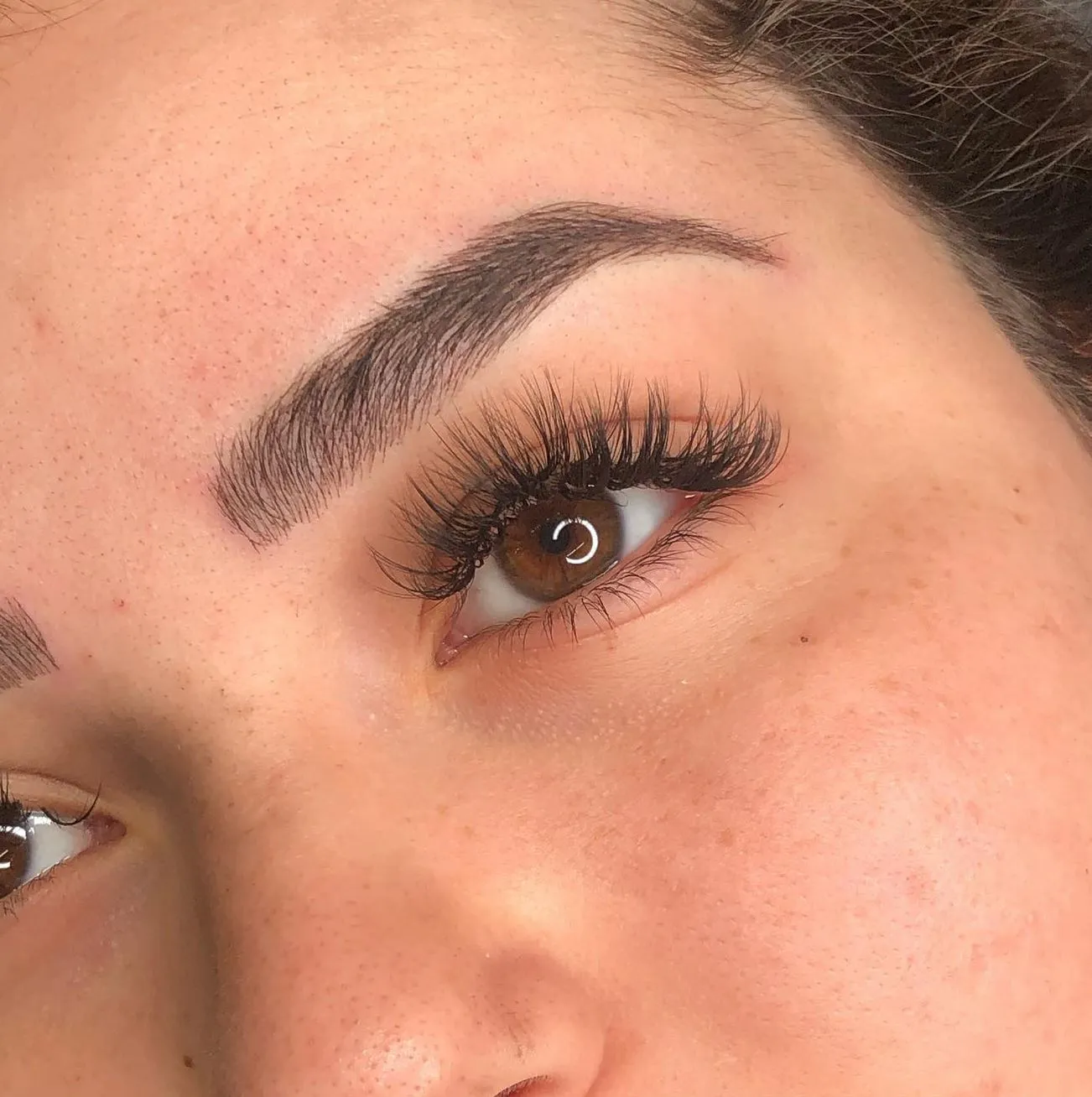 eyebrow tattooing