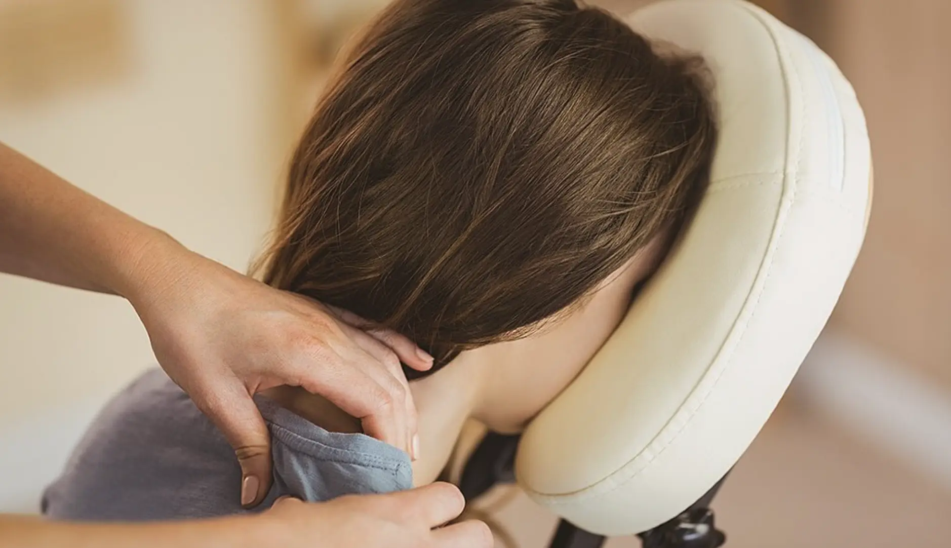 facial massage techniques for nerve recovery face